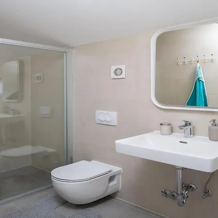 Ferienhaus Pomalo Zadar