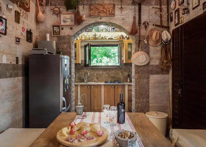 Pomalo Holiday home *